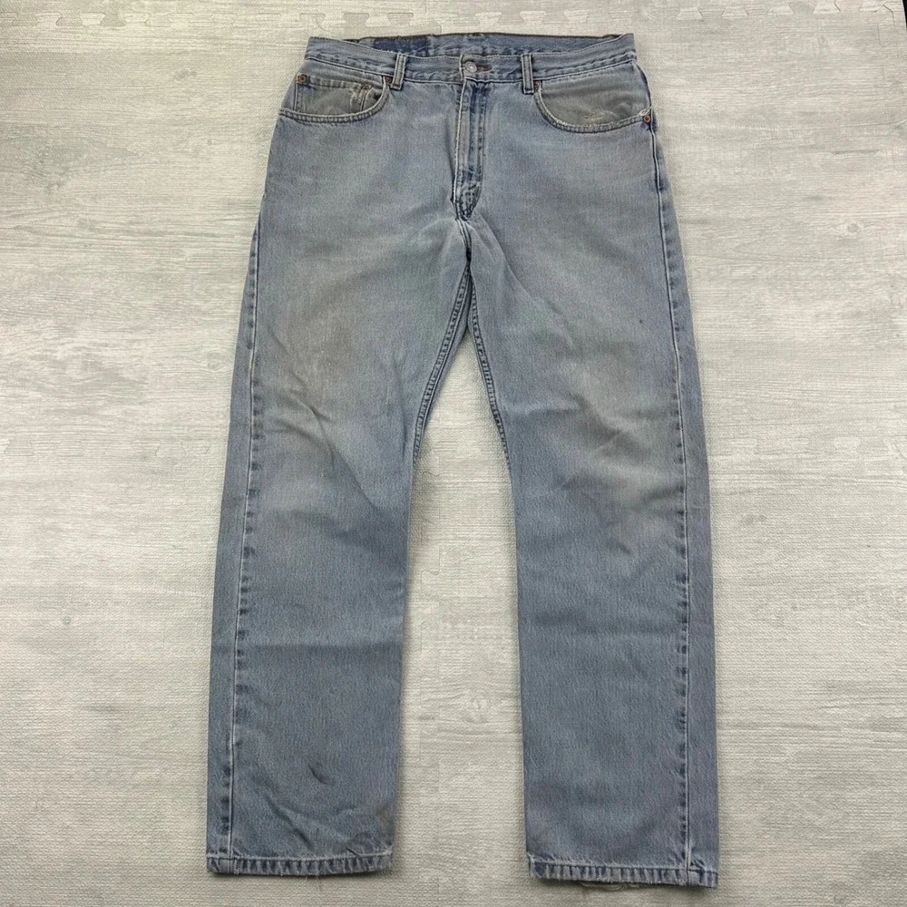 Vintage 90s Levis‎ 505 Jeans Size 34x30 Blue Light Wash Denim Regular Fit USA